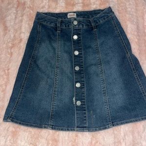women’s denim skirt